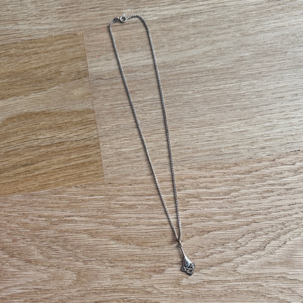 Silver Pendant Necklace